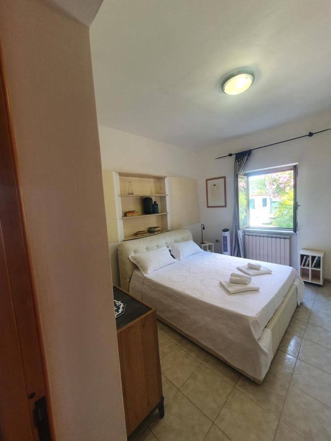 Andrea'S House Villa Фиумичино Екстериор снимка